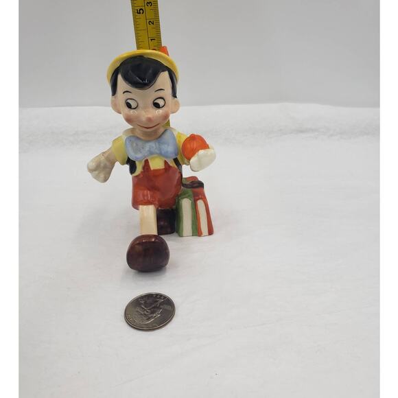 Goebel Pinocchio Germany Walt Disney Character Figurine Walking w/Apple - Picture 12 of 16